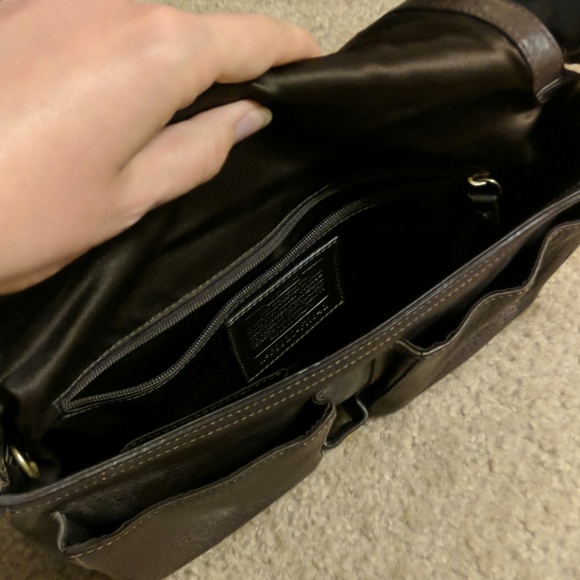 Authentic Coach bag - Picture 3 of 4